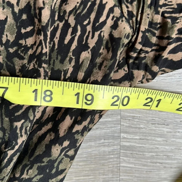 Rails Jasmine Smocked Waist Mini Dress - Picture 11 of 12